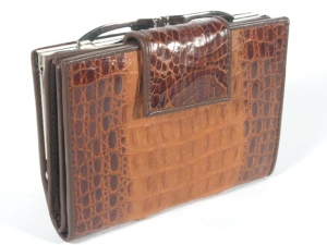 Кошелёк женский из кожи крокодила River (PCM 254-H Golden Brown)