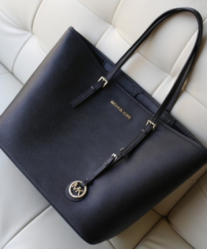 Женская сумка MICHAEL KORS JET SET TRAVEL BLACK (5241)